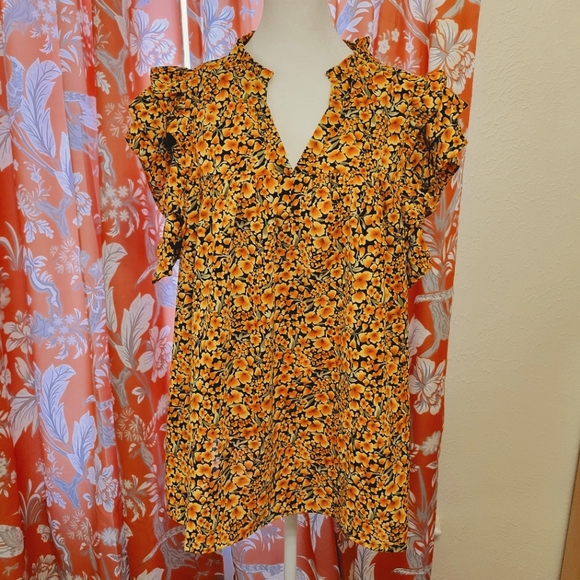 Tops - Floral Orange and Black Short Sleeve Blouse